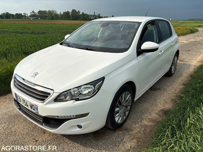 PEUGEOT 308 DIESEL 1.6 L HDI - سيارة: صورة 2 PEUGEOT 308 DIESEL 1.6 L HDI - سيارة: صورة 2
