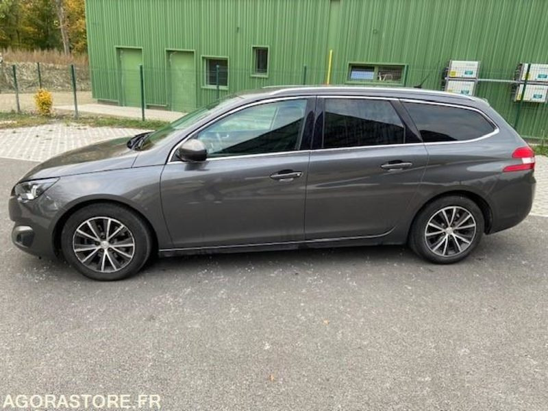 PEUGEOT 308SW - 2016 - 172000 KM - سيارة ستيشن: صورة 1 PEUGEOT 308SW - 2016 - 172000 KM - سيارة ستيشن: صورة 1