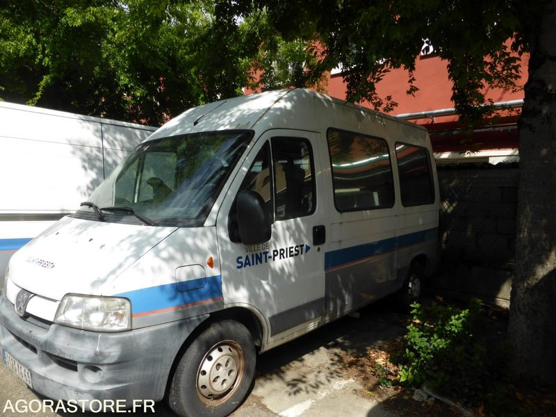 PEUGEOT BOXER 45000 kms 2002 - فان: صورة 2 PEUGEOT BOXER 45000 kms 2002 - فان: صورة 2