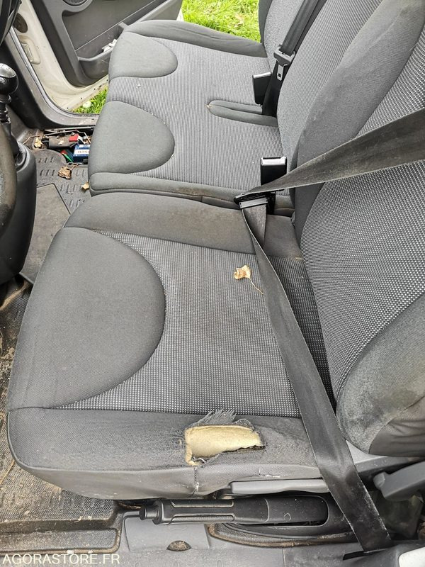 PEUGEOT FRIGORIFIQUE - شاحنة مُبرّدة للتوصيل: صورة 3 PEUGEOT FRIGORIFIQUE - شاحنة مُبرّدة للتوصيل: صورة 3