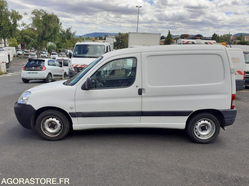PEUGEOT PARTNER ESSENCE 75CV - فان المدمجة: صورة 2 PEUGEOT PARTNER ESSENCE 75CV - فان المدمجة: صورة 2