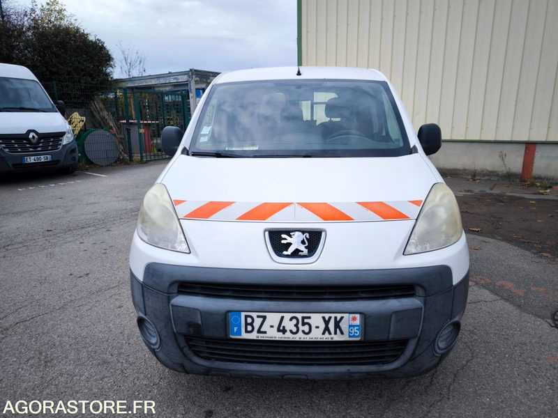 PEUGEOT PARTNER - فان المدمجة: صورة 2 PEUGEOT PARTNER - فان المدمجة: صورة 2