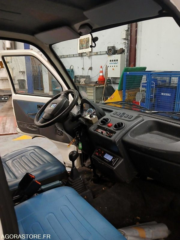 PIAGGIO PORTER BENNE - قلاب صغير: صورة 5 PIAGGIO PORTER BENNE - قلاب صغير: صورة 5