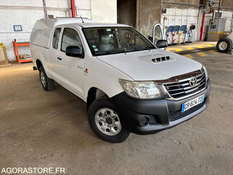 PICK UP 4x4 - TOYOTA HILUX - 289 356 KM (P1300081) - شاحنة التوصيل: صورة 3 PICK UP 4x4 - TOYOTA HILUX - 289 356 KM (P1300081) - شاحنة التوصيل: صورة 3