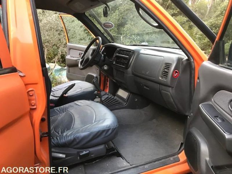PICKUP MITSUBISHI - قلاب صغير: صورة 4 PICKUP MITSUBISHI - قلاب صغير: صورة 4