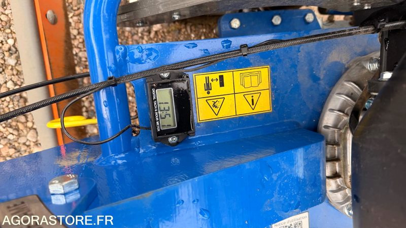 POGET RDT 60 RABOT DESHERBEUR TRACTÉ - معدات الحدائق: صورة 4 POGET RDT 60 RABOT DESHERBEUR TRACTÉ - معدات الحدائق: صورة 4