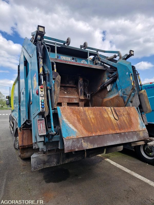 *PORTEUR BOM 26T VOLVO GEESINK - 2014 - - شاحنة النفايات: صورة 5 *PORTEUR BOM 26T VOLVO GEESINK - 2014 - - شاحنة النفايات: صورة 5
