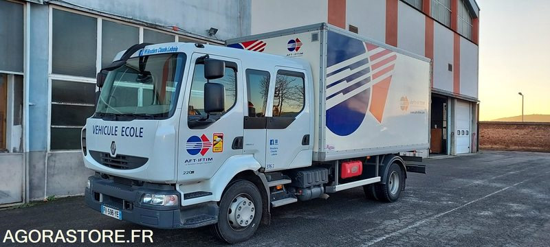 PORTEUR ROUTIER - MIDLUM 220-15 - 3763 - 190000 KMS - - شاحنة: صورة 2 PORTEUR ROUTIER - MIDLUM 220-15 - 3763 - 190000 KMS - - شاحنة: صورة 2