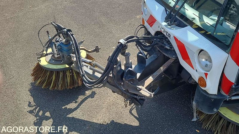 PRO 154 - CITYCAT 2020 - 47019KM - 2010 - معدات الحدائق: صورة 5 PRO 154 - CITYCAT 2020 - 47019KM - 2010 - معدات الحدائق: صورة 5