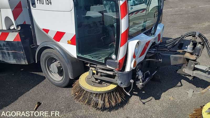 PRO 154 - CITYCAT 2020 - 47019KM - 2010 - معدات الحدائق: صورة 4 PRO 154 - CITYCAT 2020 - 47019KM - 2010 - معدات الحدائق: صورة 4