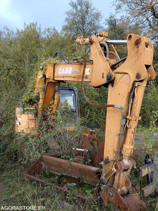 Pelle Case CX 135 SR 2015 7000 heures avec bras deporté et 3 godets - حفارة: صورة 5 Pelle Case CX 135 SR 2015 7000 heures avec bras deporté et 3 godets - حفارة: صورة 5