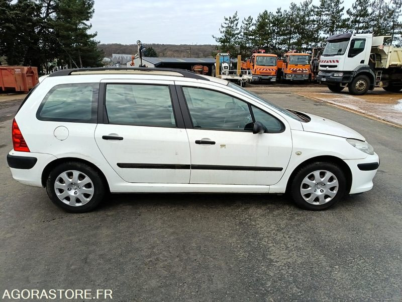 Peugeot 307 4266 xe 72 - سيارة: صورة 3 Peugeot 307 4266 xe 72 - سيارة: صورة 3