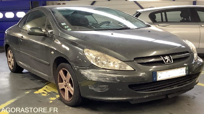 Peugeot 307 CC 2.0 16V - كابريوليه: صورة 1 Peugeot 307 CC 2.0 16V - كابريوليه: صورة 1