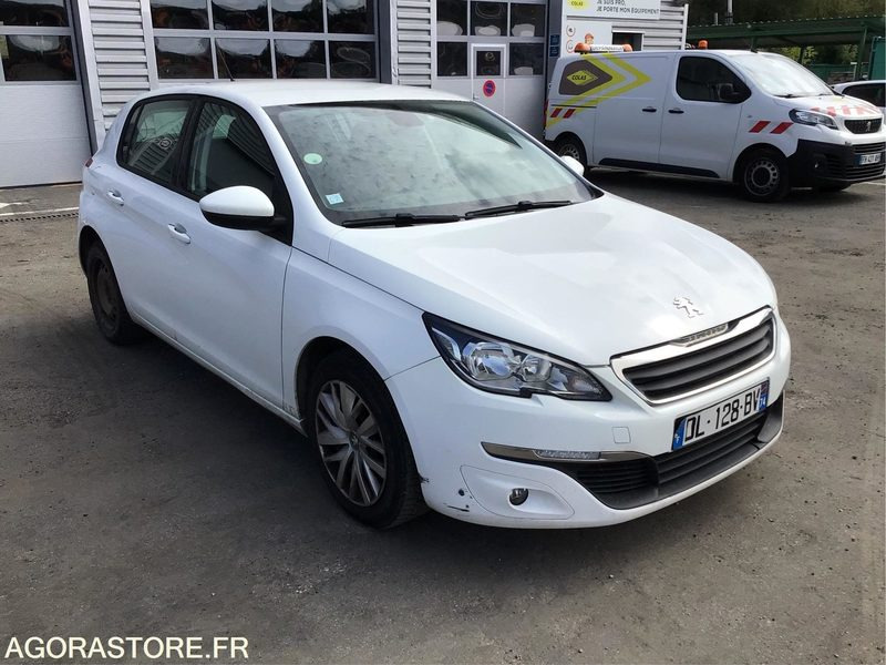 Peugeot 308 - 2014 - 133878kms - (P0403313) - سيارة: صورة 1 Peugeot 308 - 2014 - 133878kms - (P0403313) - سيارة: صورة 1