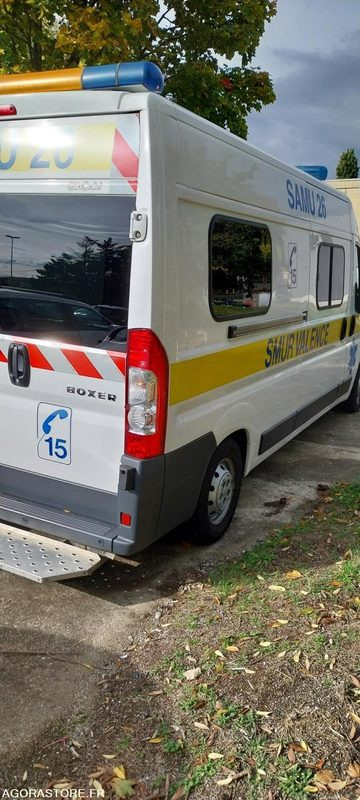 Peugeot BOXER, 3L HDI, 2012, 329317 kms, moteur 63435kms - سيارة اسعاف: صورة 5 Peugeot BOXER, 3L HDI, 2012, 329317 kms, moteur 63435kms - سيارة اسعاف: صورة 5