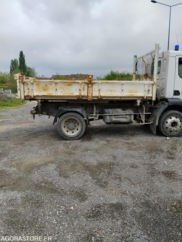 Poids Lourds Renault Midlum 909AAD51 13 Tonnes (4X2) - شاحنة: صورة 2 Poids Lourds Renault Midlum 909AAD51 13 Tonnes (4X2) - شاحنة: صورة 2