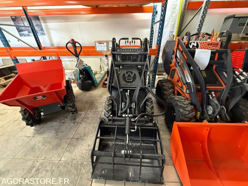 Porte outils SSQ11 PUROSANGUE Worky quad Plus Essence NEUF - معدات الحدائق: صورة 3 Porte outils SSQ11 PUROSANGUE Worky quad Plus Essence NEUF - معدات الحدائق: صورة 3