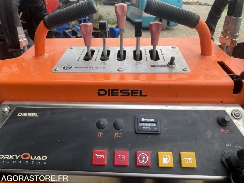 Porte outils SSQ15D 48 heures Worky Quad DIESEL 48 heures - تركس: صورة 4 Porte outils SSQ15D 48 heures Worky Quad DIESEL 48 heures - تركس: صورة 4