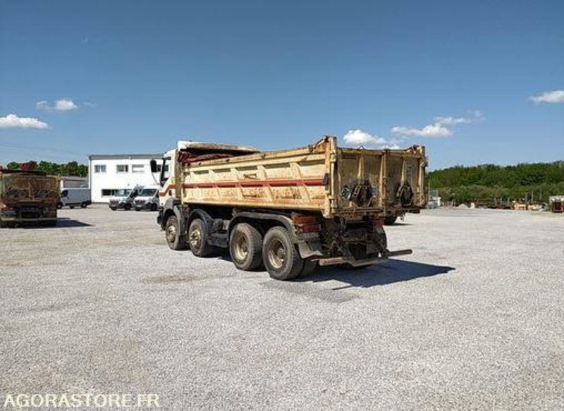 Porteur 8x4 Renault KERAX - DL116LZ - 2005 / 727486 KM (ML557) - شاحنة: صورة 3 Porteur 8x4 Renault KERAX - DL116LZ - 2005 / 727486 KM (ML557) - شاحنة: صورة 3