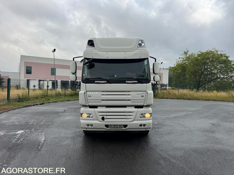 Porteur DAF CF460 19T Ampliroll GUIMA - 2009 - 801000km - شاحنة: صورة 5 Porteur DAF CF460 19T Ampliroll GUIMA - 2009 - 801000km - شاحنة: صورة 5