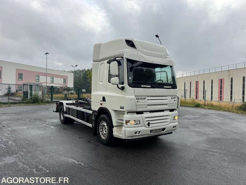 Porteur DAF CF460 19T Ampliroll GUIMA - 2009 - 801000km - شاحنة: صورة 2 Porteur DAF CF460 19T Ampliroll GUIMA - 2009 - 801000km - شاحنة: صورة 2
