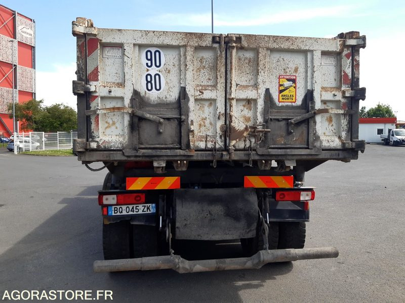 RENAULT 8X4 KERAX 430.32 - 2011 / 373600 Kms (M5126) - شاحنة: صورة 5 RENAULT 8X4 KERAX 430.32 - 2011 / 373600 Kms (M5126) - شاحنة: صورة 5