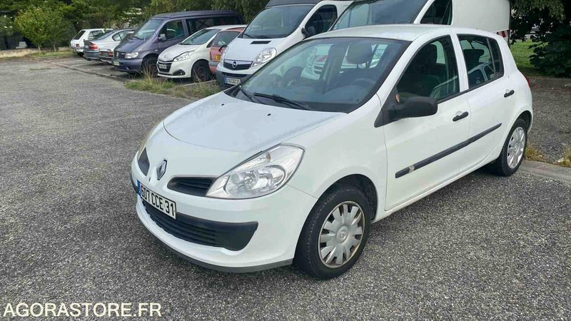RENAULT CLIO - 192291 KM - 2007 - سيارة: صورة 1 RENAULT CLIO - 192291 KM - 2007 - سيارة: صورة 1