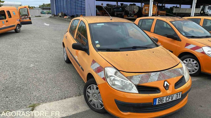 RENAULT CLIO - 2008 - 138942 KM - سيارة: صورة 1 RENAULT CLIO - 2008 - 138942 KM - سيارة: صورة 1