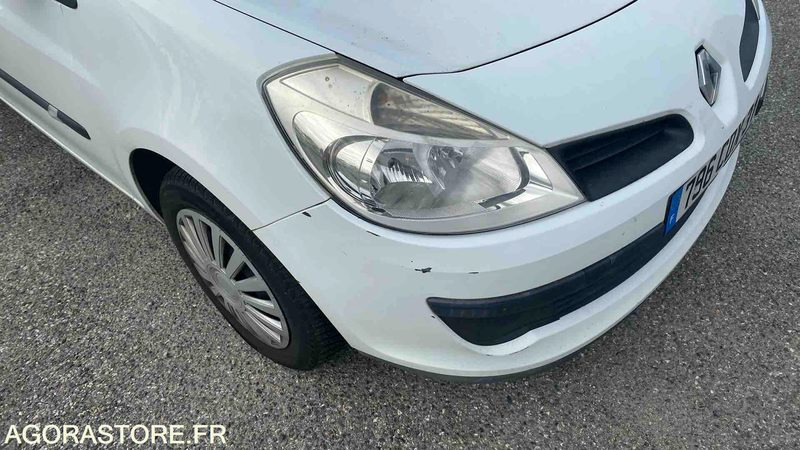 RENAULT CLIO - 2008 - 171835 KM - سيارة: صورة 5 RENAULT CLIO - 2008 - 171835 KM - سيارة: صورة 5