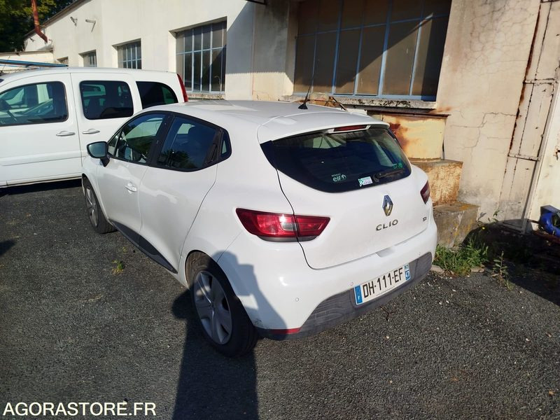 RENAULT CLIO - 2014 - سيارة: صورة 2 RENAULT CLIO - 2014 - سيارة: صورة 2