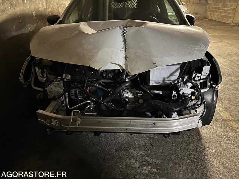 RENAULT CLIO - 2020 - 1858 KM - سيارة: صورة 5 RENAULT CLIO - 2020 - 1858 KM - سيارة: صورة 5