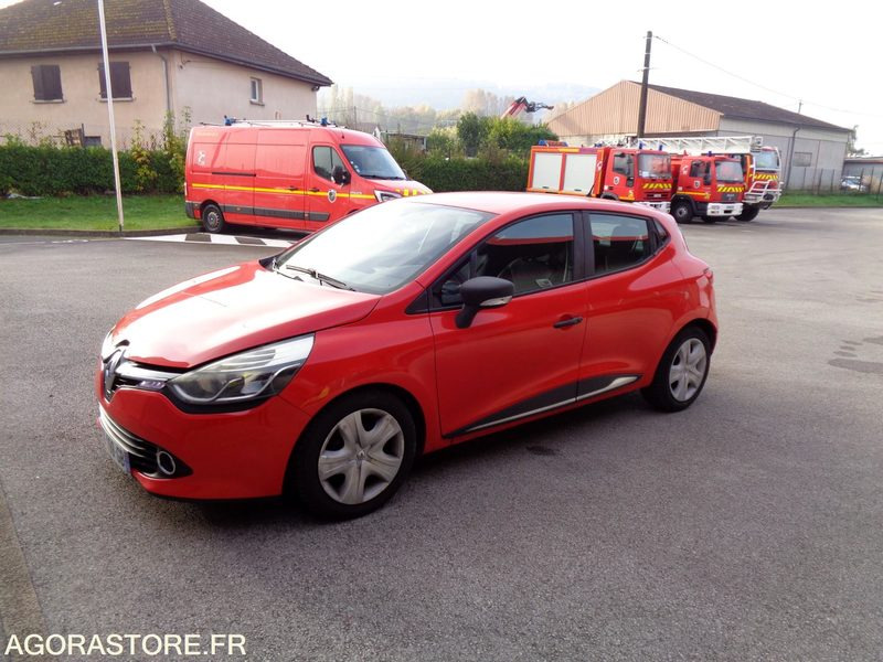 RENAULT CLIO 4 CZ.199.GB - سيارة: صورة 2 RENAULT CLIO 4 CZ.199.GB - سيارة: صورة 2