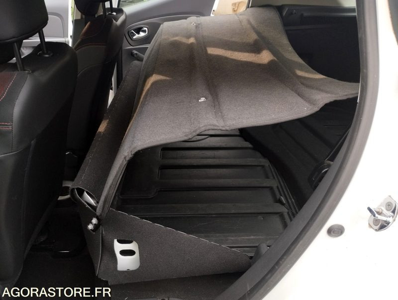 RENAULT CLIO 4 - سيارة: صورة 4 RENAULT CLIO 4 - سيارة: صورة 4