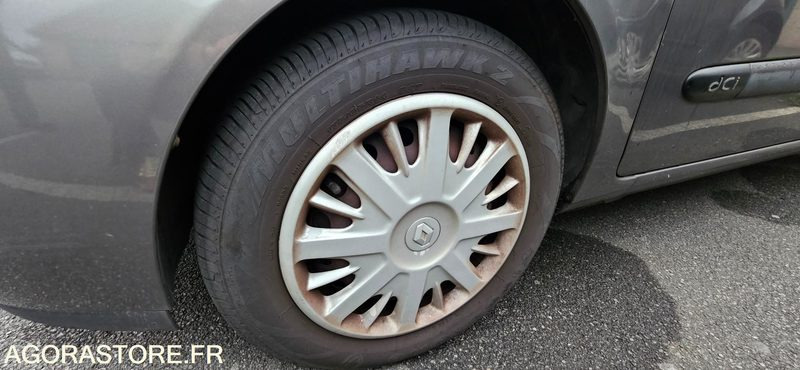 RENAULT CLIO 849BCZ59 - سيارة: صورة 4 RENAULT CLIO 849BCZ59 - سيارة: صورة 4
