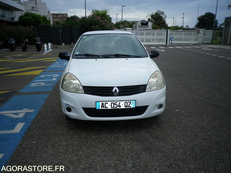 RENAULT CLIO CAMPUS 1.2 16V 75CH - سيارة: صورة 1 RENAULT CLIO CAMPUS 1.2 16V 75CH - سيارة: صورة 1