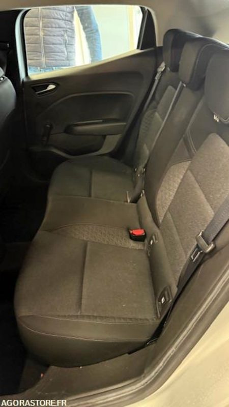 سيارة RENAULT CLIO V Diesel - 35000km - 2019: صورة 7