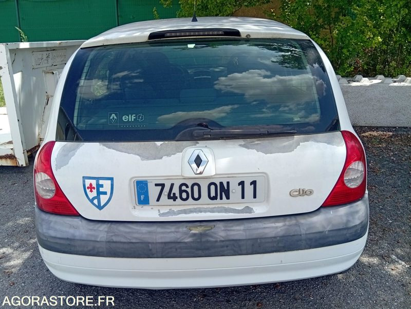 RENAULT CLIO - سيارة: صورة 2 RENAULT CLIO - سيارة: صورة 2