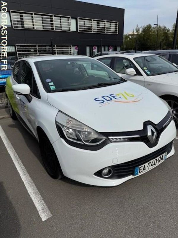 RENAULT CLIO - سيارة: صورة 1 RENAULT CLIO - سيارة: صورة 1