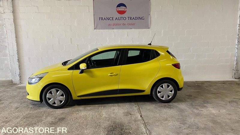 RENAULT ClIO IV 5 Portes 1.5 DCI FAP ECO2 S&S 75 CV - 2P013 - 231 897km - سيارة: صورة 1 RENAULT ClIO IV 5 Portes 1.5 DCI FAP ECO2 S&S 75 CV - 2P013 - 231 897km - سيارة: صورة 1