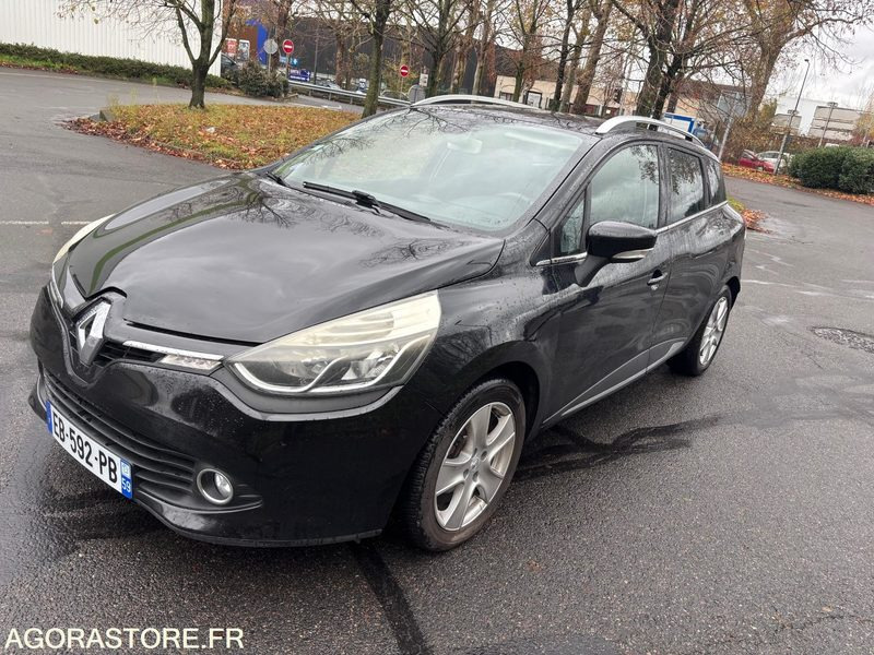 RENAULT- Clio Estate IV - Boite Automatique - année 2016 - 128000 kms - Essence - سيارة ستيشن: صورة 5 RENAULT- Clio Estate IV - Boite Automatique - année 2016 - 128000 kms - Essence - سيارة ستيشن: صورة 5