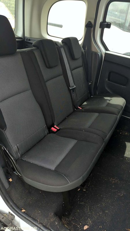 فان المدمجة RENAULT KANGOO 172436kms - 2016: صورة 18