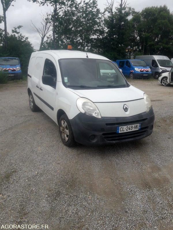 RENAULT KANGOO - 2012 / 254221 KM (CL249HK) - فان المدمجة: صورة 3 RENAULT KANGOO - 2012 / 254221 KM (CL249HK) - فان المدمجة: صورة 3