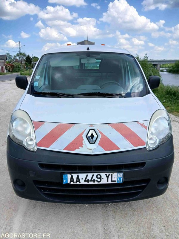 RENAULT KANGOO 231100KMS - 2009 - فان المدمجة: صورة 1 RENAULT KANGOO 231100KMS - 2009 - فان المدمجة: صورة 1