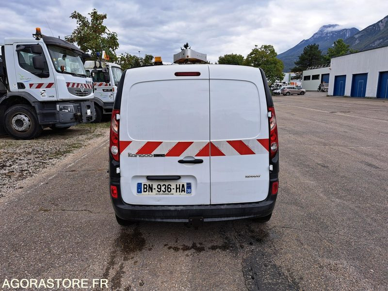 RENAULT KANGOO-31 768 KMS-2011-BN936HA - فان: صورة 4 RENAULT KANGOO-31 768 KMS-2011-BN936HA - فان: صورة 4