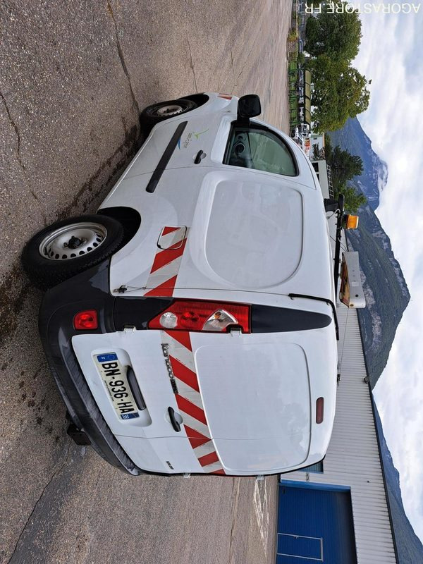 RENAULT KANGOO-31 768 KMS-2011-BN936HA - فان: صورة 2 RENAULT KANGOO-31 768 KMS-2011-BN936HA - فان: صورة 2