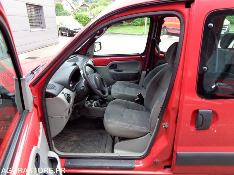 RENAULT KANGOO 3842YQ25 - سيارة: صورة 4 RENAULT KANGOO 3842YQ25 - سيارة: صورة 4