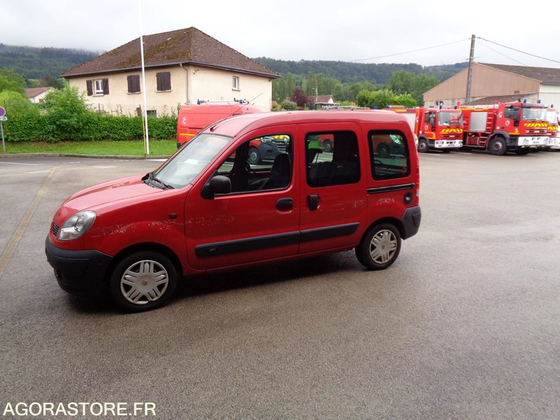 RENAULT KANGOO 3842YQ25 - سيارة: صورة 3 RENAULT KANGOO 3842YQ25 - سيارة: صورة 3