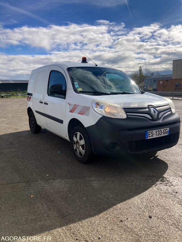 RENAULT KANGOO diesel - Année 2017 - 330.000 km - فان المدمجة: صورة 3 RENAULT KANGOO diesel - Année 2017 - 330.000 km - فان المدمجة: صورة 3
