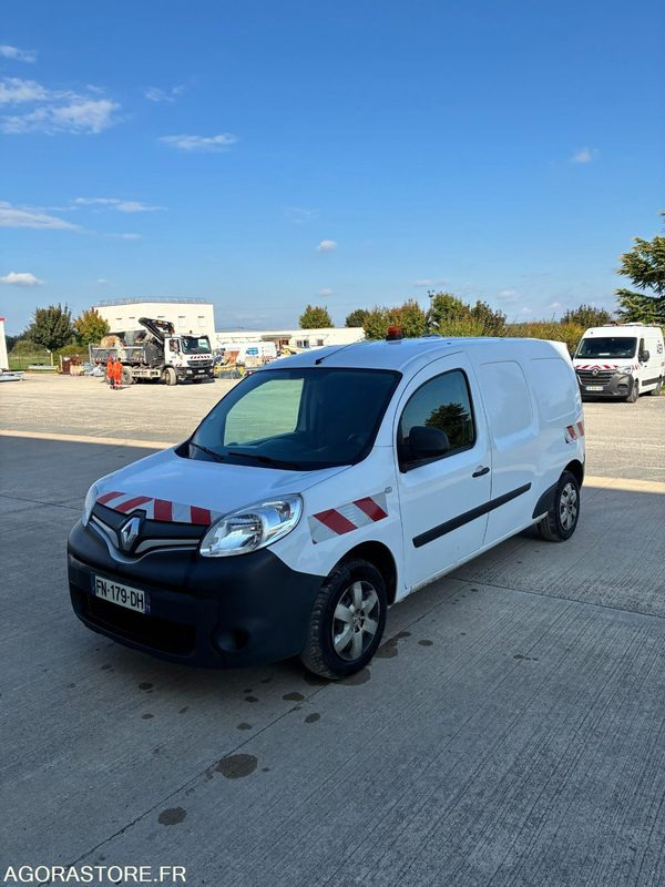 RENAULT KANGOO diesel - Année 2020 - 299.300 km - فان المدمجة: صورة 1 RENAULT KANGOO diesel - Année 2020 - 299.300 km - فان المدمجة: صورة 1