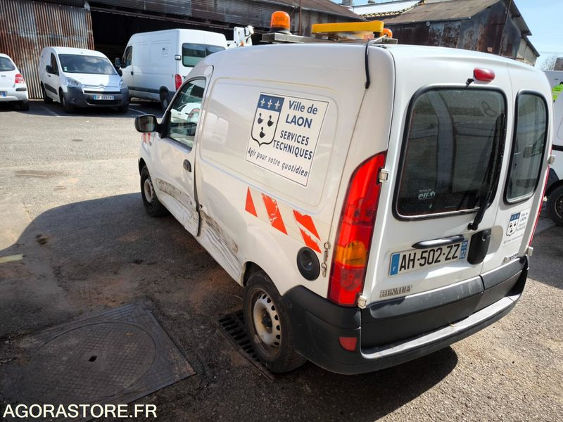 RENAULT KANGOO (vente pour pièces) 128937 kms 2009 - فان المدمجة: صورة 4 RENAULT KANGOO (vente pour pièces) 128937 kms 2009 - فان المدمجة: صورة 4